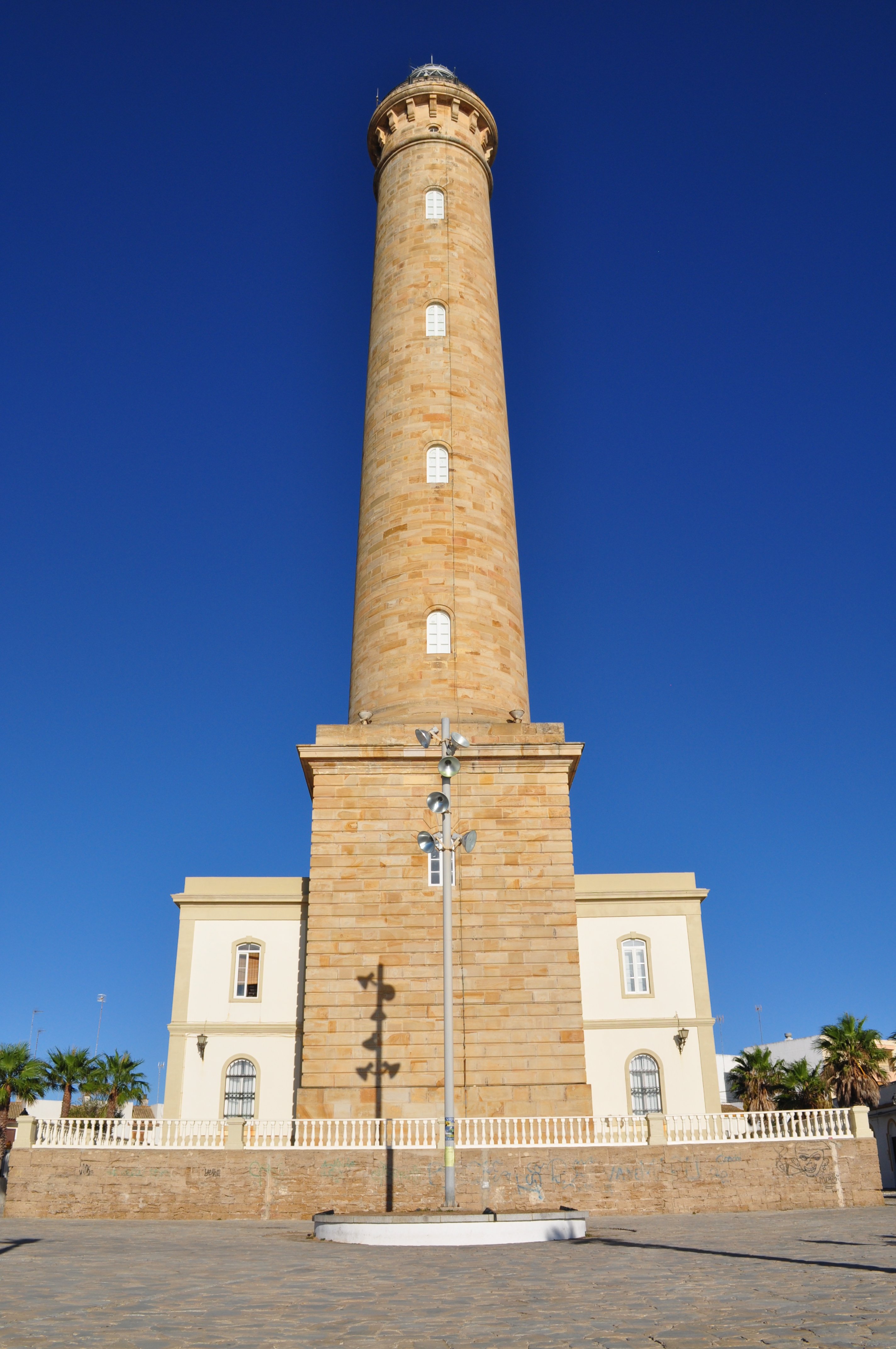 Fotos de Monumento en Faro de Chipiona - Chipiona - 2057181