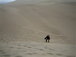 Sandboard en el desierto de Huaracanga