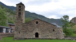 Iglesia Sant Martín de La Cortinada