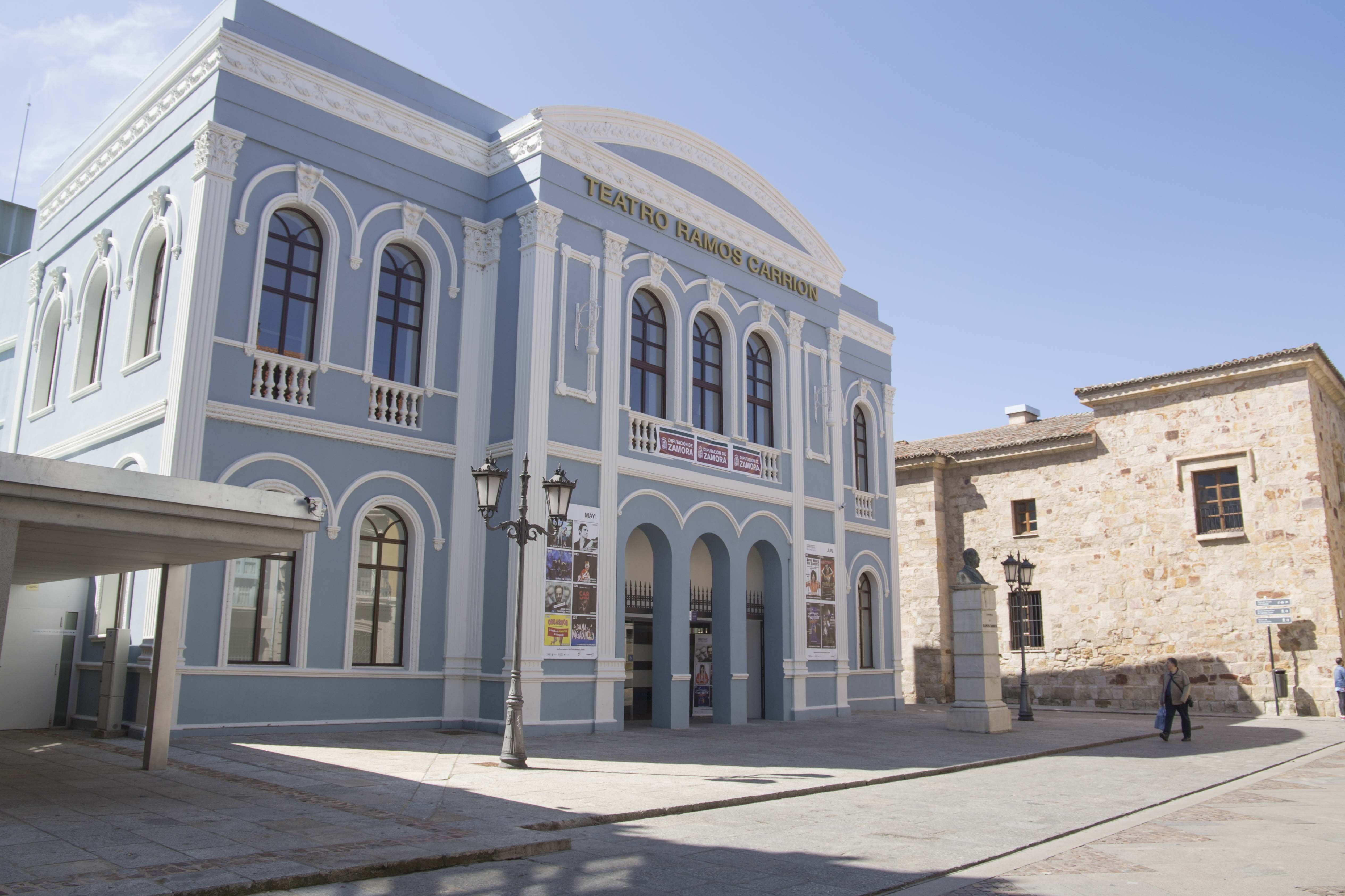 Teatro Ramos Carrión en Zamora: 2 y 5